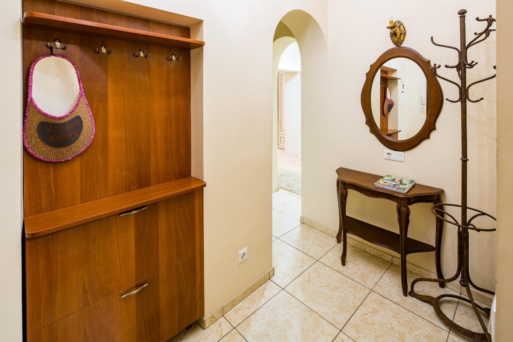Apartamento Romari Коперника 28 Leópolis Exterior foto